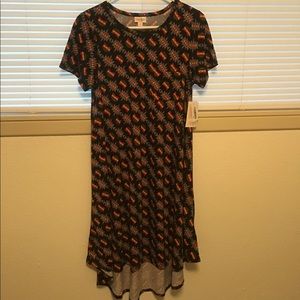 LulaRoe “Carly” Dress. Size Small. NWT!